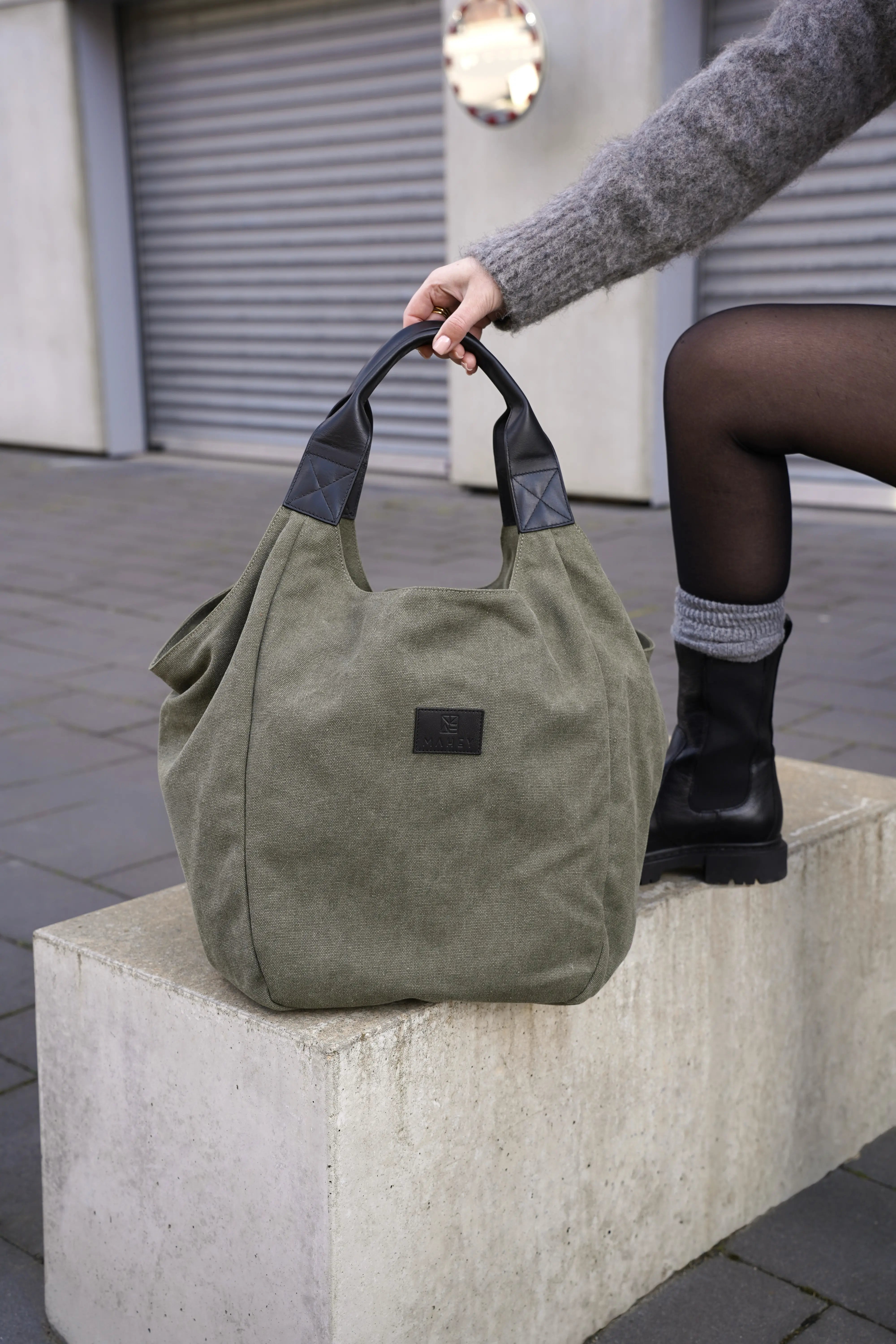 NEW YORK TOTE BAG – KHAKI