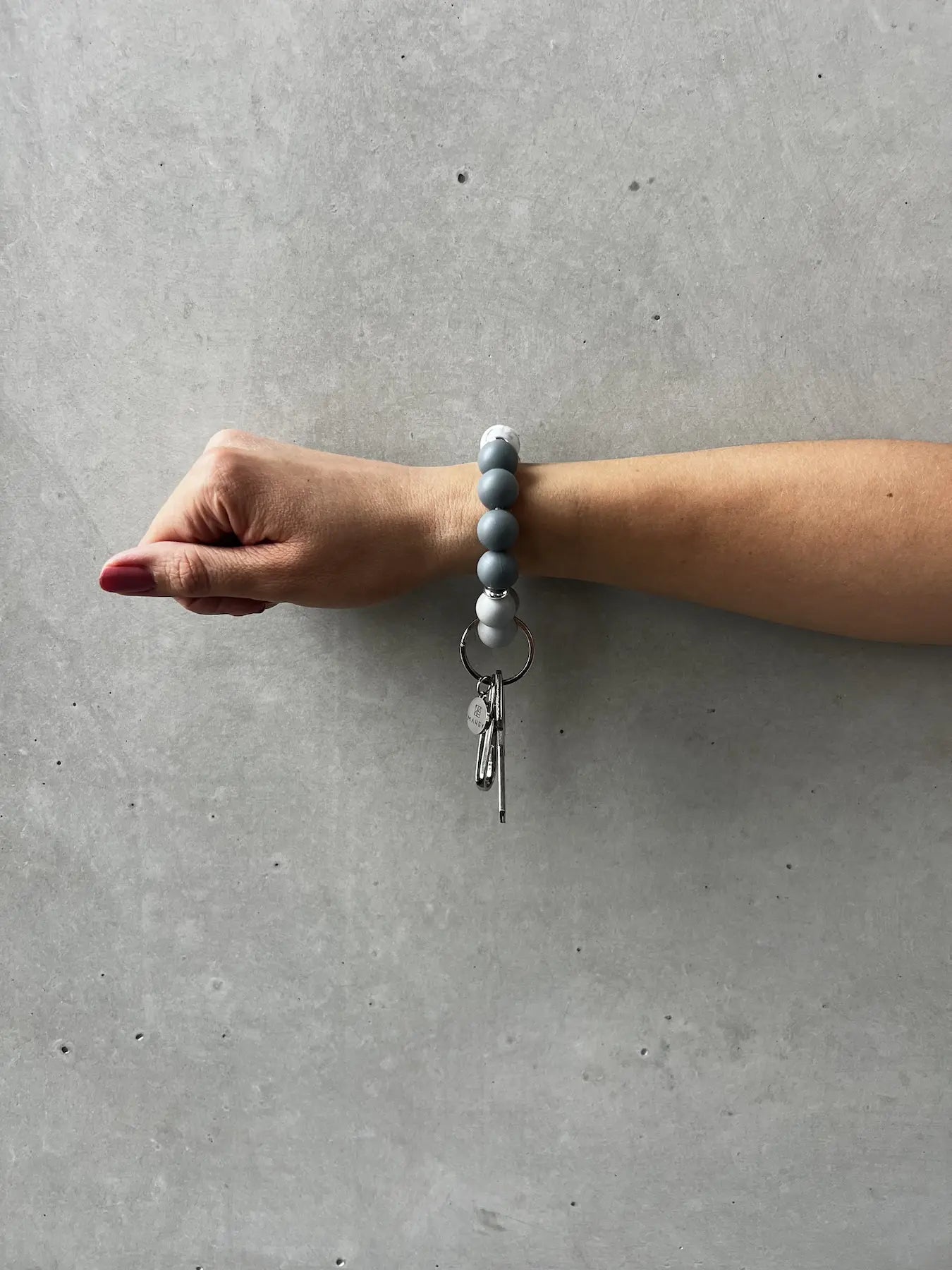 MOONLIGHT SHADOW – SCHLÜSSELANHÄNGER-ARMBAND