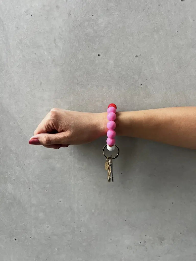 ROCK THE RUNWAY – SCHLÜSSELANHÄNGER-ARMBAND