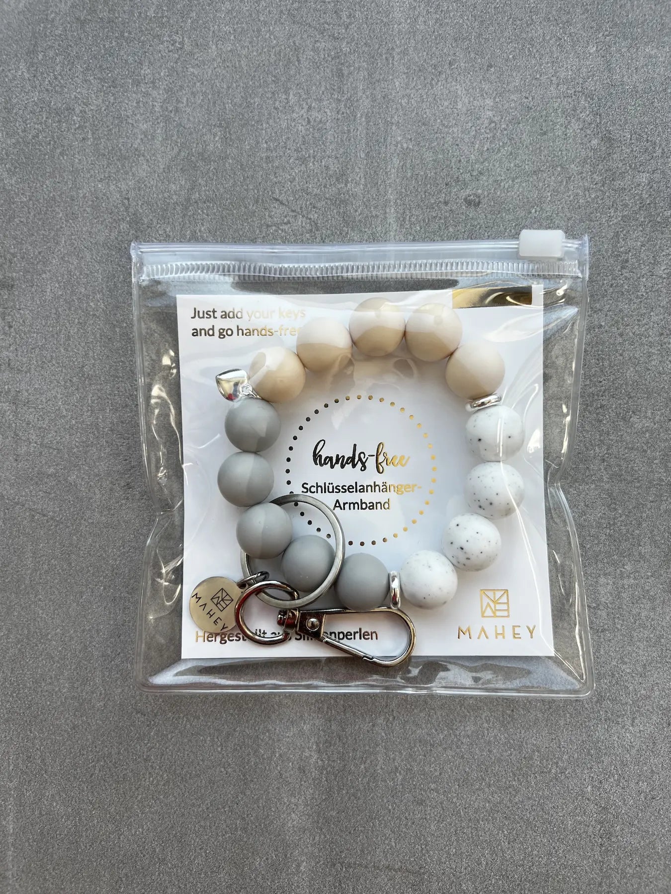 SPREAD LOVE – SCHLÜSSELANHÄNGER-ARMBAND