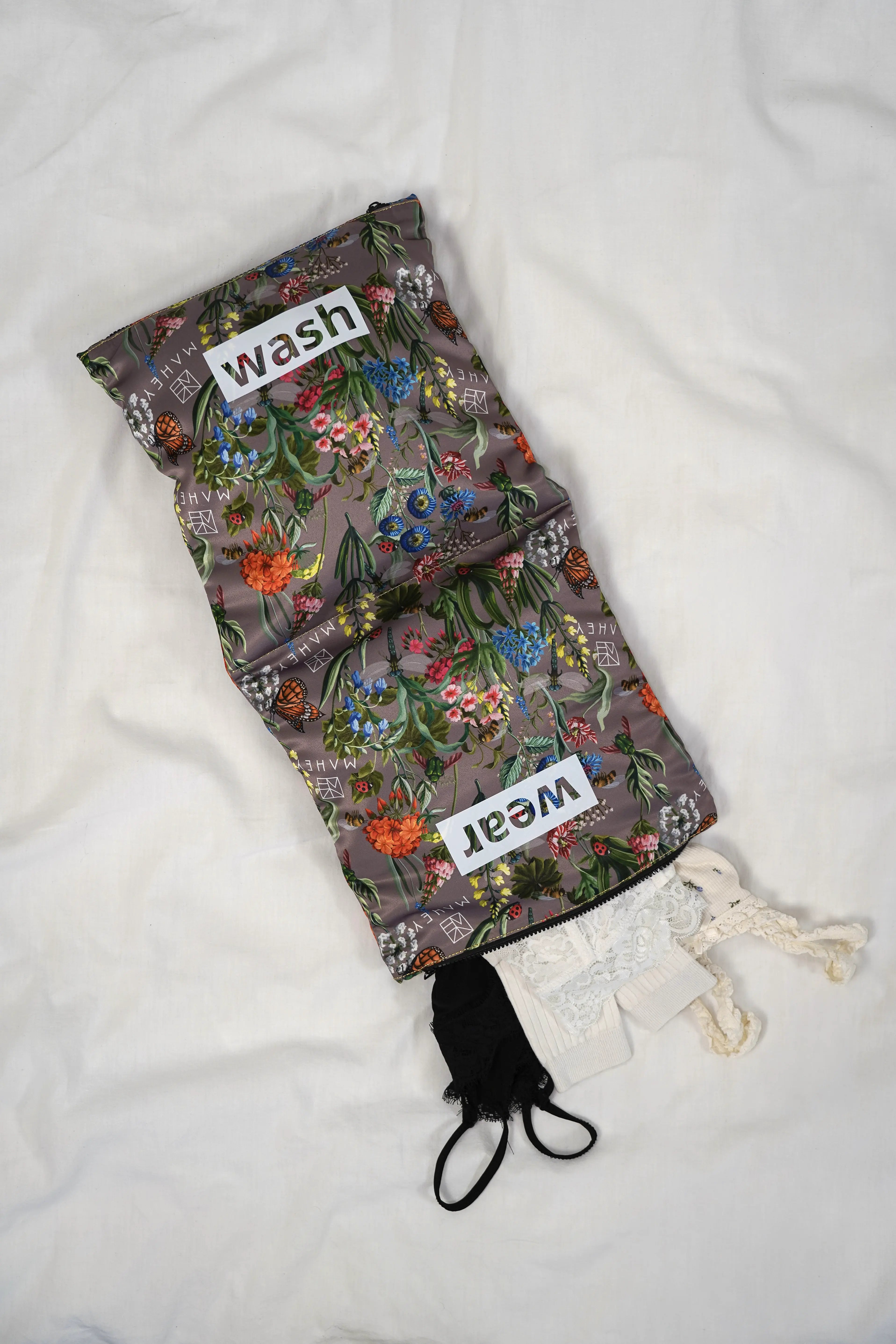 TOKYO ORGANIZER BAG – BLOOMING MEADOW