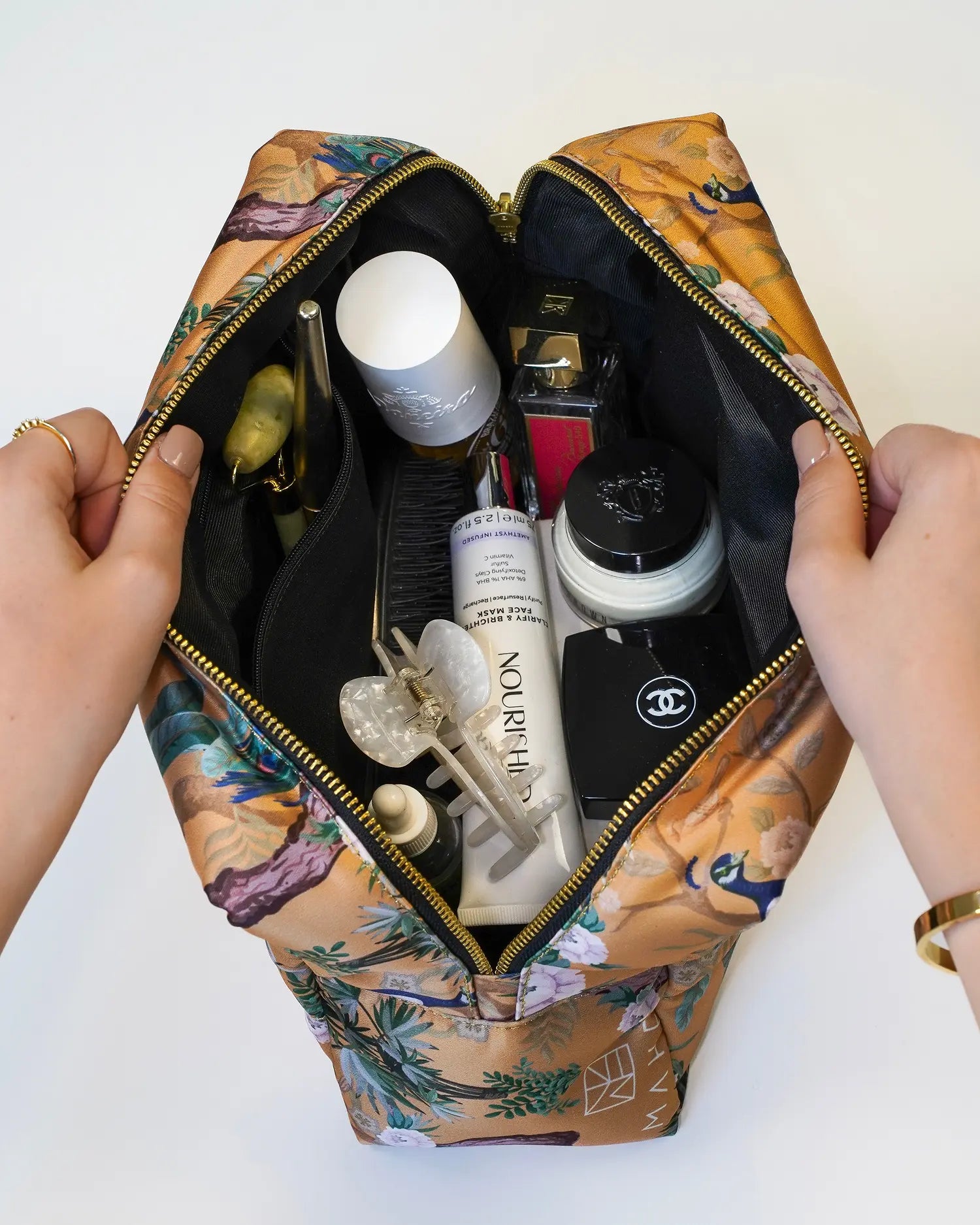 PARIS BEAUTY BAG – PROUD BIRDS