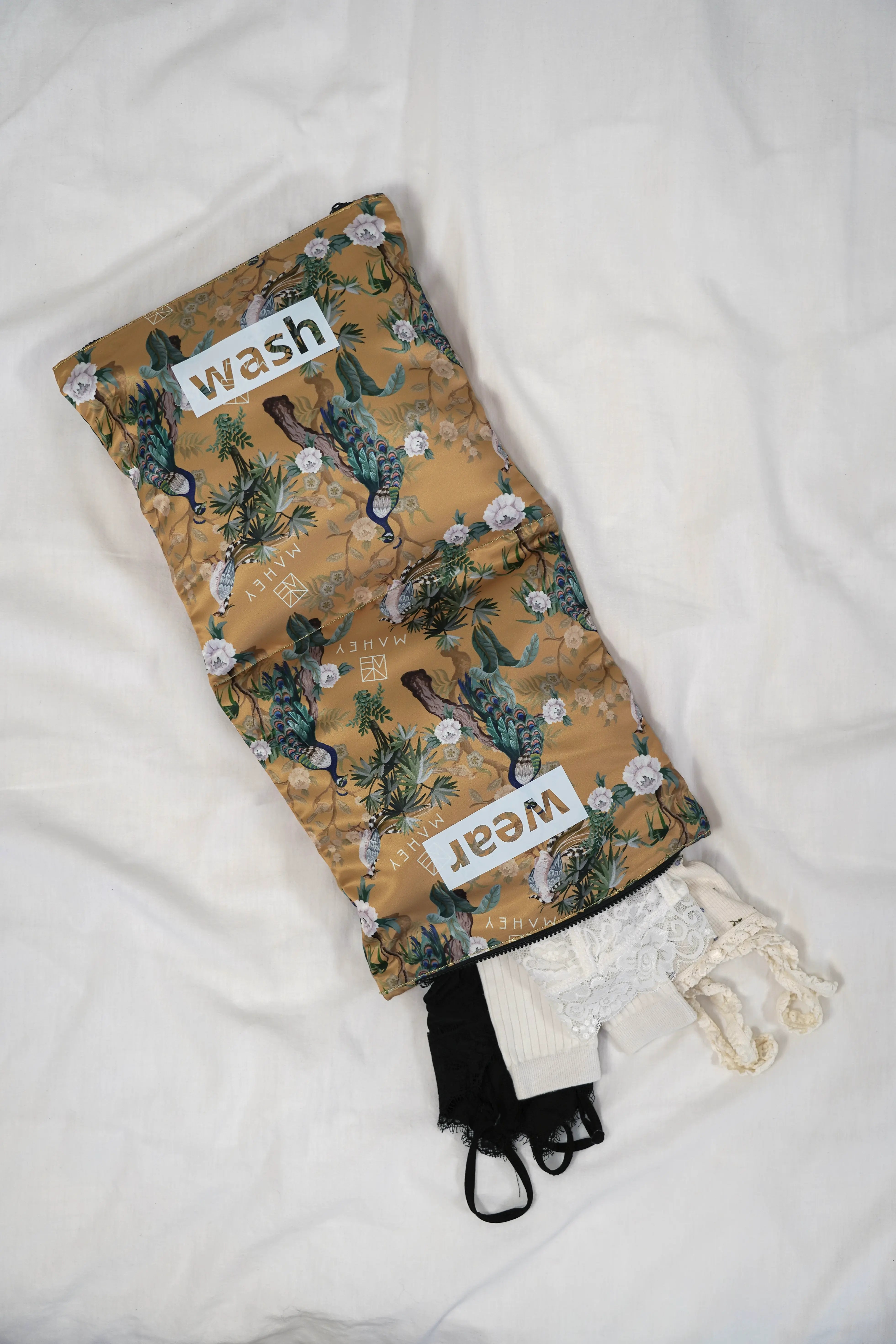 TOKYO ORGANIZER BAG – PROUD BIRDS